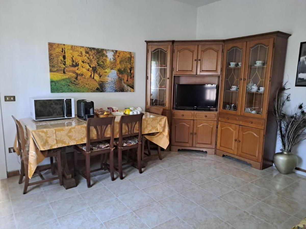 Da Nonna Rosa Camera Nera Bed & Breakfast Budrio  Exterior photo